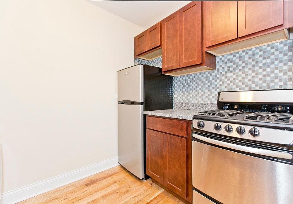 1st image of 55 W Arlington Pl #407