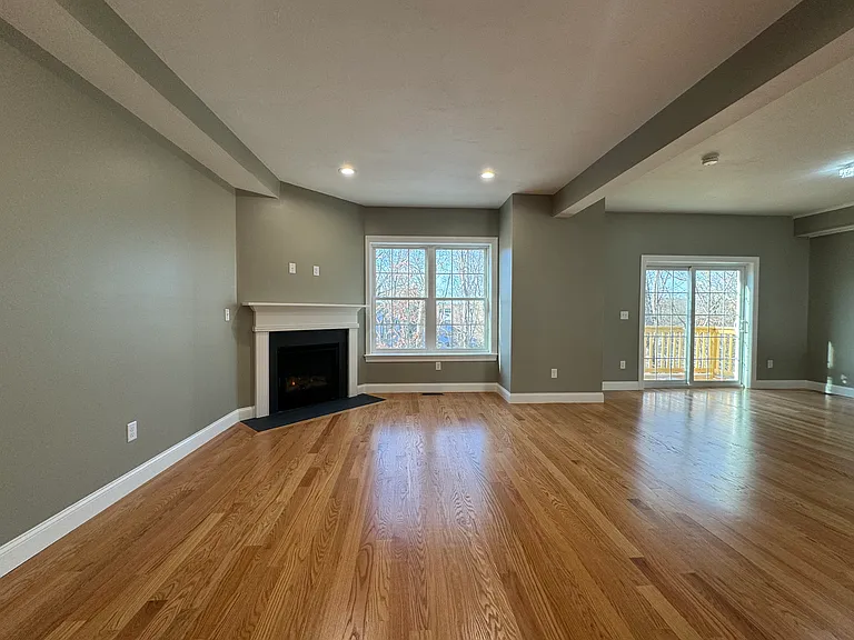 1205 Hunting Hill Dr — Photo 14