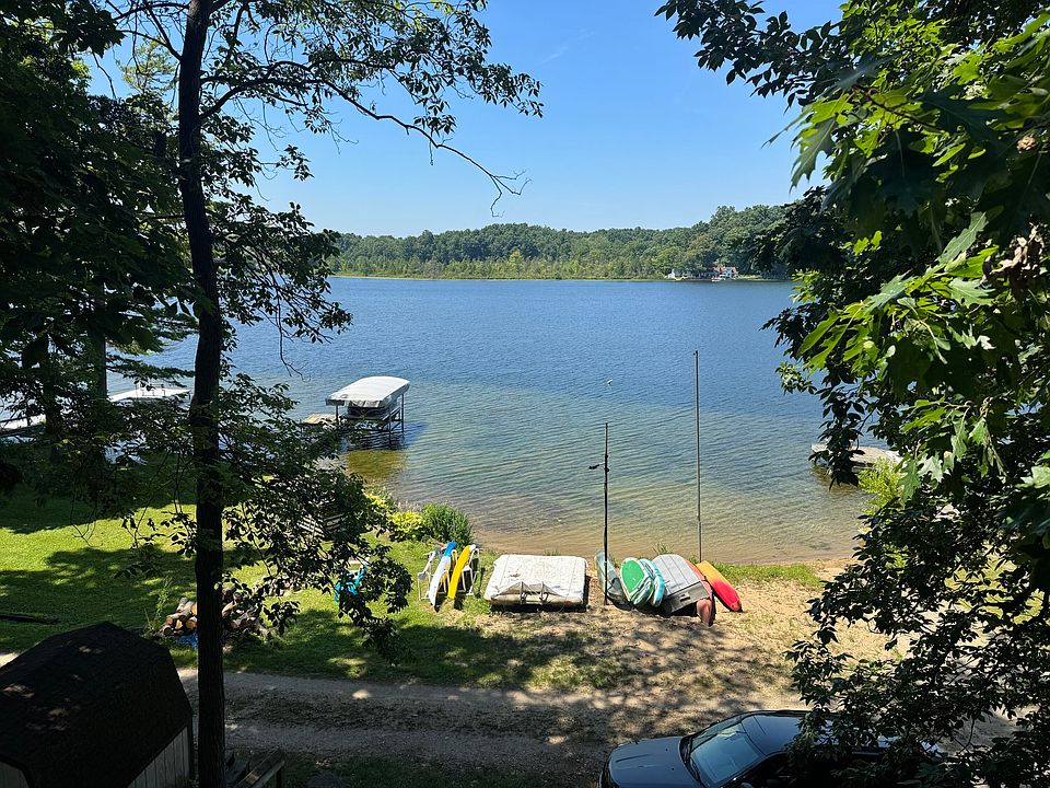 2nd image of 13619 Carefree Dr