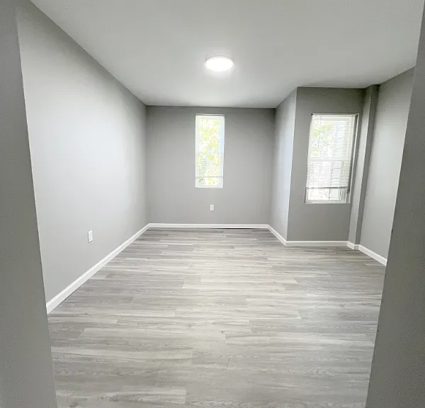 712 N Monroe St — Photo 8