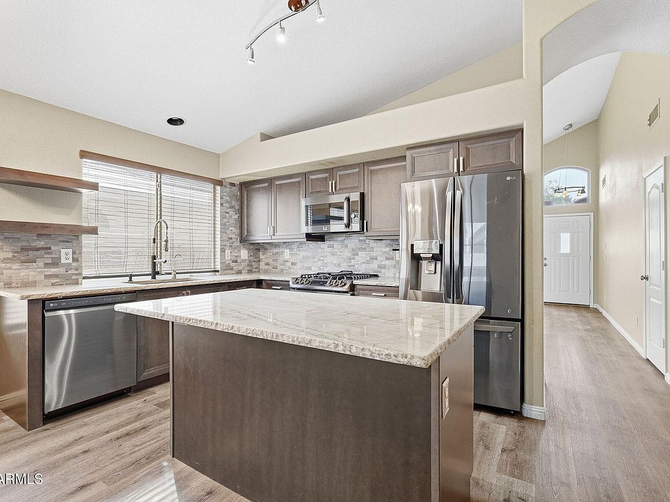 1st image of 702 E KYLE Drive