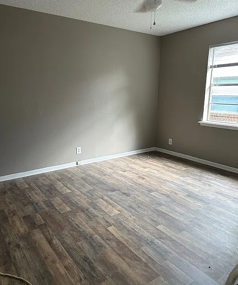 2715 Shawn Dr — Photo 10