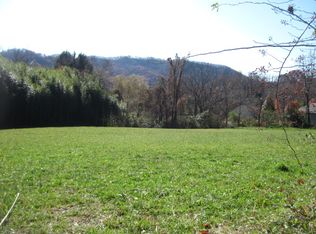 144 Falls Cir, Sylva, NC 28779