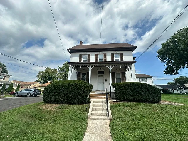 2 bed, $1,475 — Photo 1