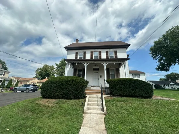 147 S 3rd St, Telford, PA 18969