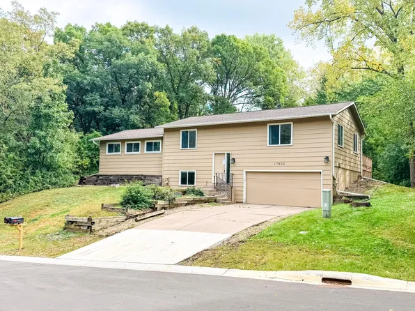 17800 Jamaica Cir, Lakeville, MN 55044