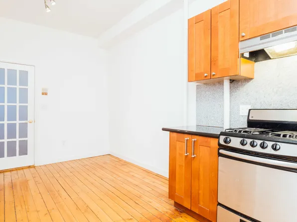 150 Norman Avenue image 1 of 9