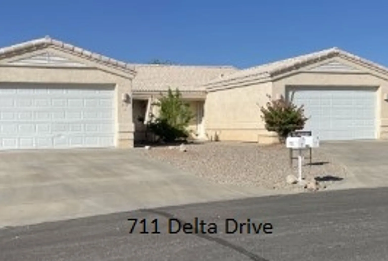 DELT0711 — Photo 1