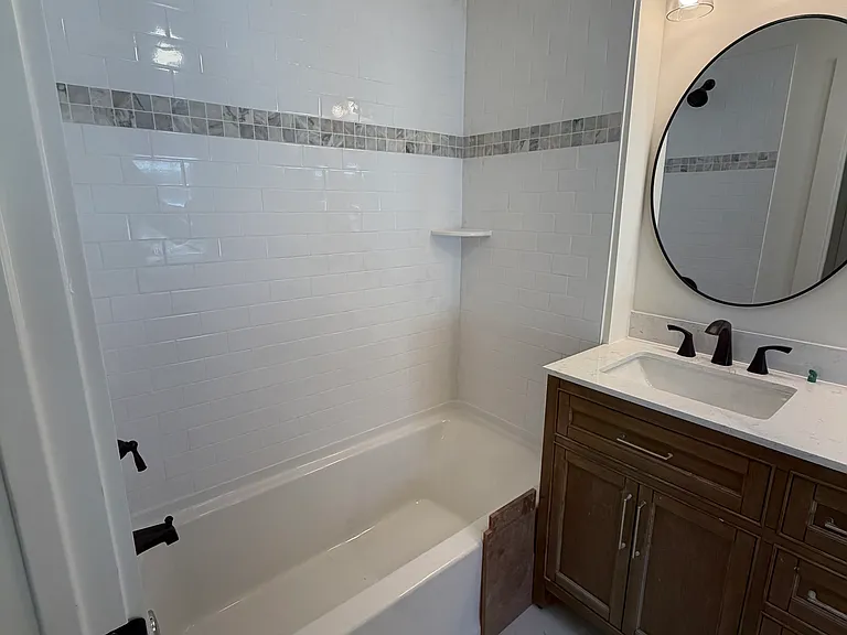 8308 Gridley Ave — Photo 21
