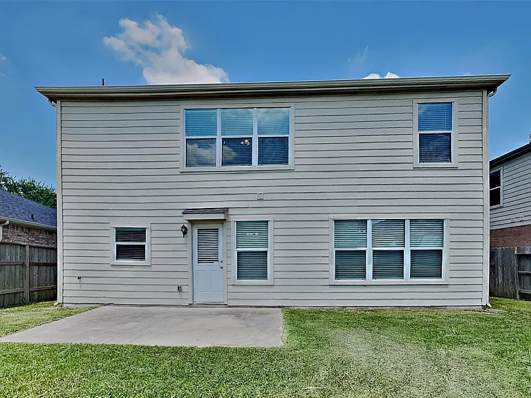 4714 Pin Oak Creek Ln — Photo 17
