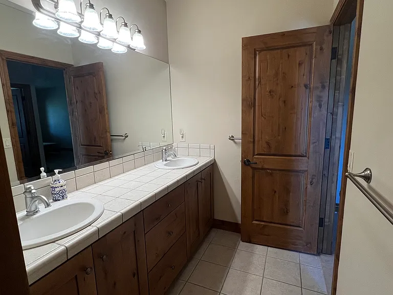 Upstair Full Bath Vanity
