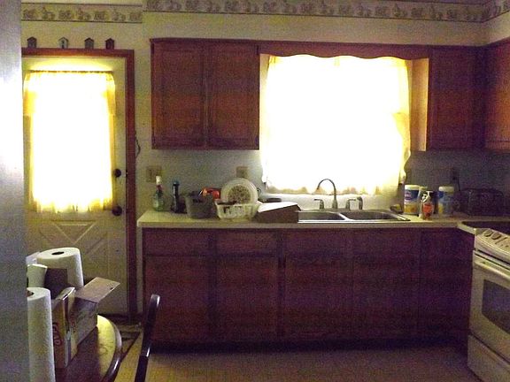 2nd image of 4023 Miller Rd