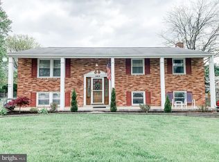 10819 Rosewood Dr, Hagerstown, MD