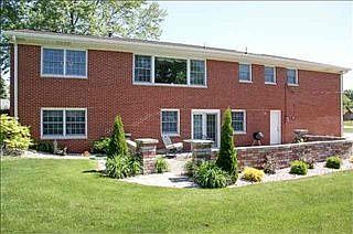 2nd image of 217 Fleetwood Dr