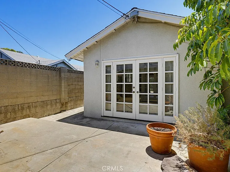 2705 E Jacaranda Ave — Photo 64