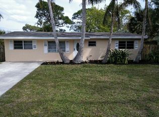 19009 SE Hillcrest Dr, Jupiter, FL 33469