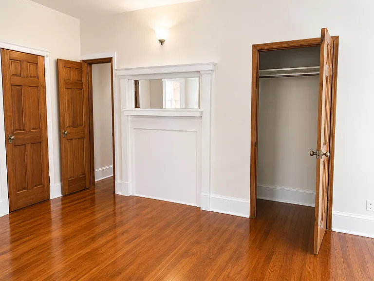 1214 S 45th St #2 — Photo 9