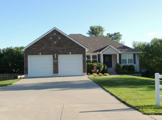 650 Ryan Rd, Grain Valley, MO 64029