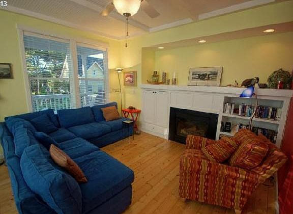 4th image of 34 Bella Beach Dr
