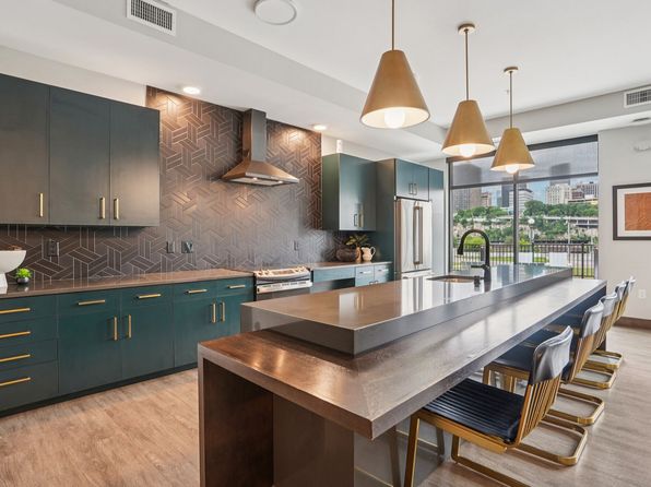 55 S Livingston Ave #143