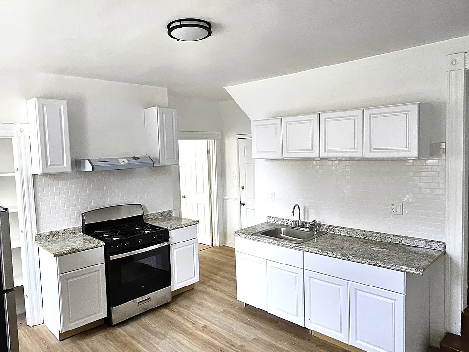 509 6th St