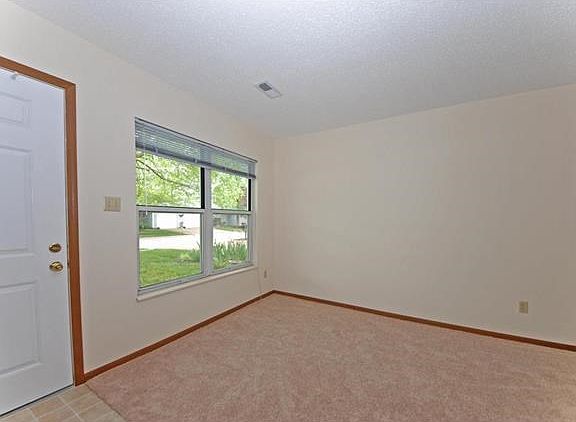 2nd image of 261 Highland Village Dr