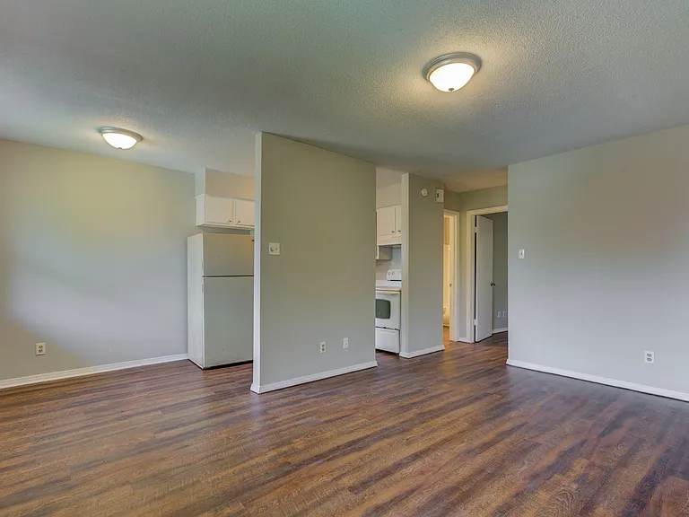 MF-02-1914 South N Street Quadplex — Photo 1