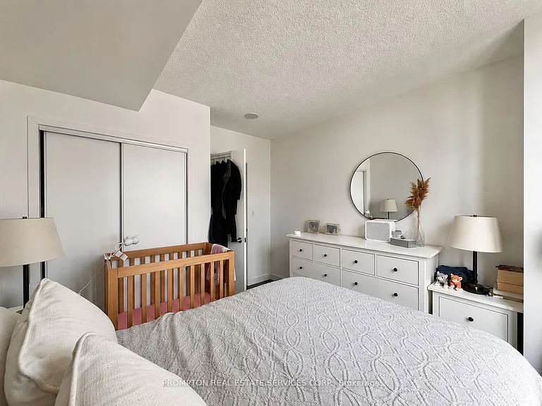 10 Navy Wharf Ct #2708 — Photo 16