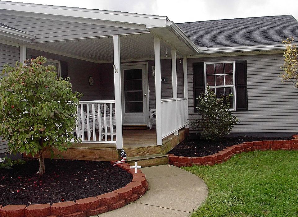 1st image of 116 Phoenix Dr NW