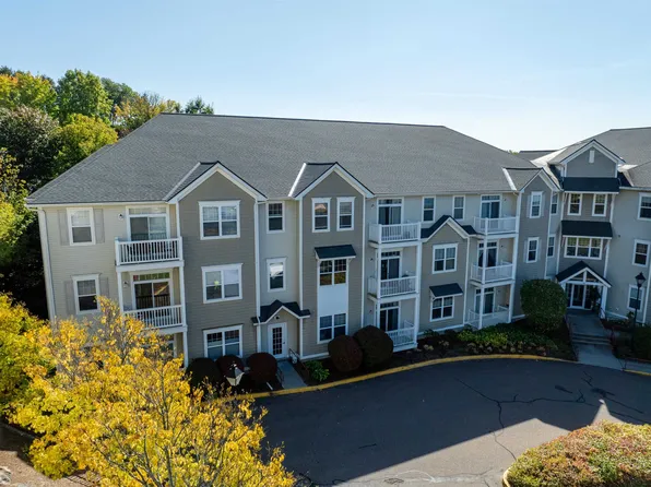 61 Pearl Street Unit 11, Essex Junction, VT 05452