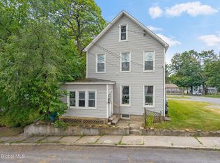 7 Center Street, Schenectady, NY 12302