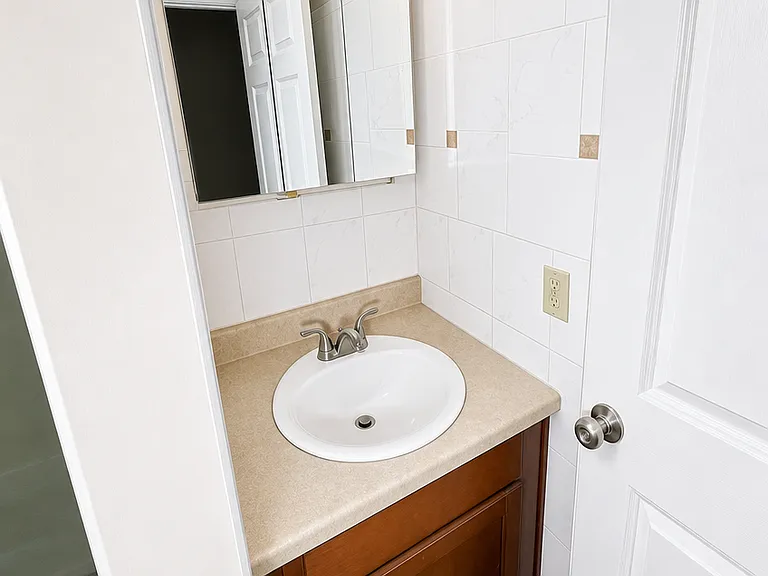 2-Bed/1.5-Bath