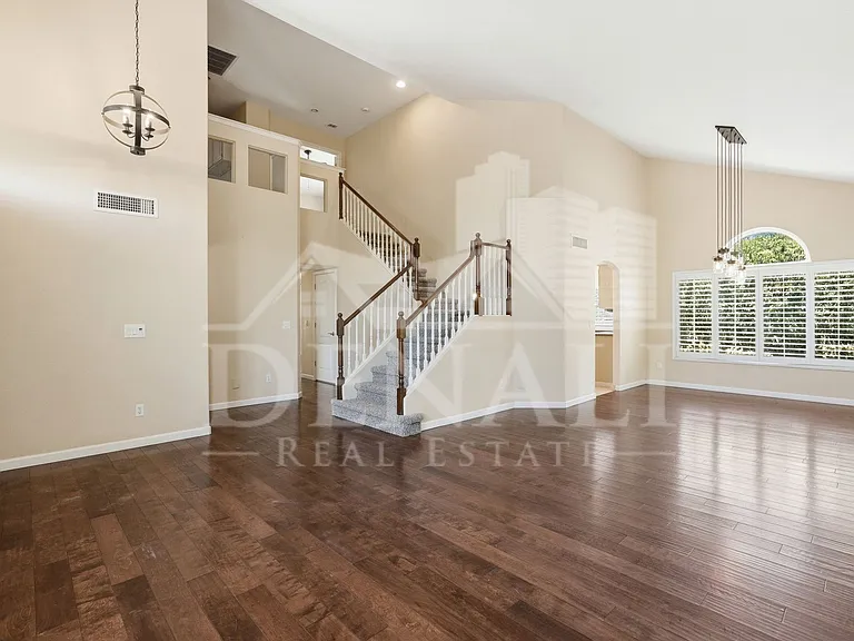 19413 N 37th Way — Photo 4
