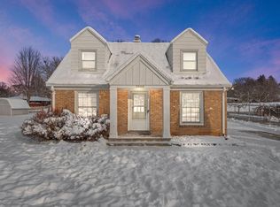 2900 South Root River PARKWAY, Milwaukee, WI 53227