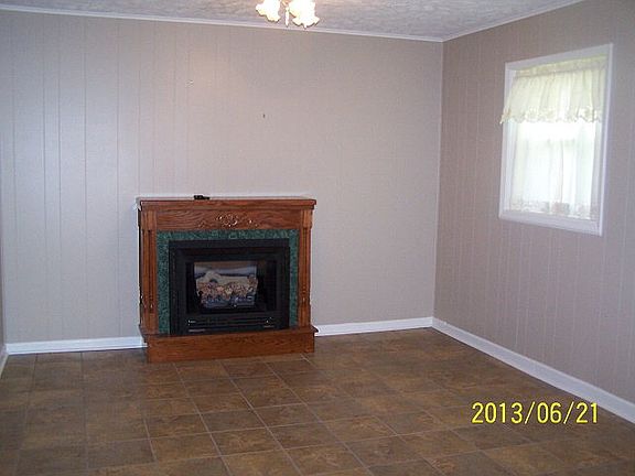 4th image of 2664 Banner St