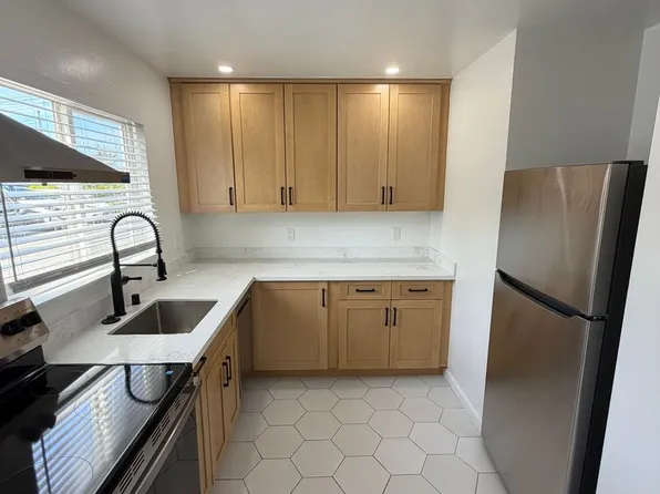 10-14 Poinsettia Ave., 10-14 Poinsettia Ave #2, San Mateo, CA 94403