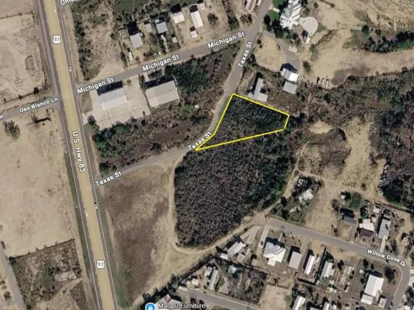 112 Texas St, Zapata, TX 78076