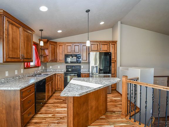 5th image of 5512 S Culbert Ave