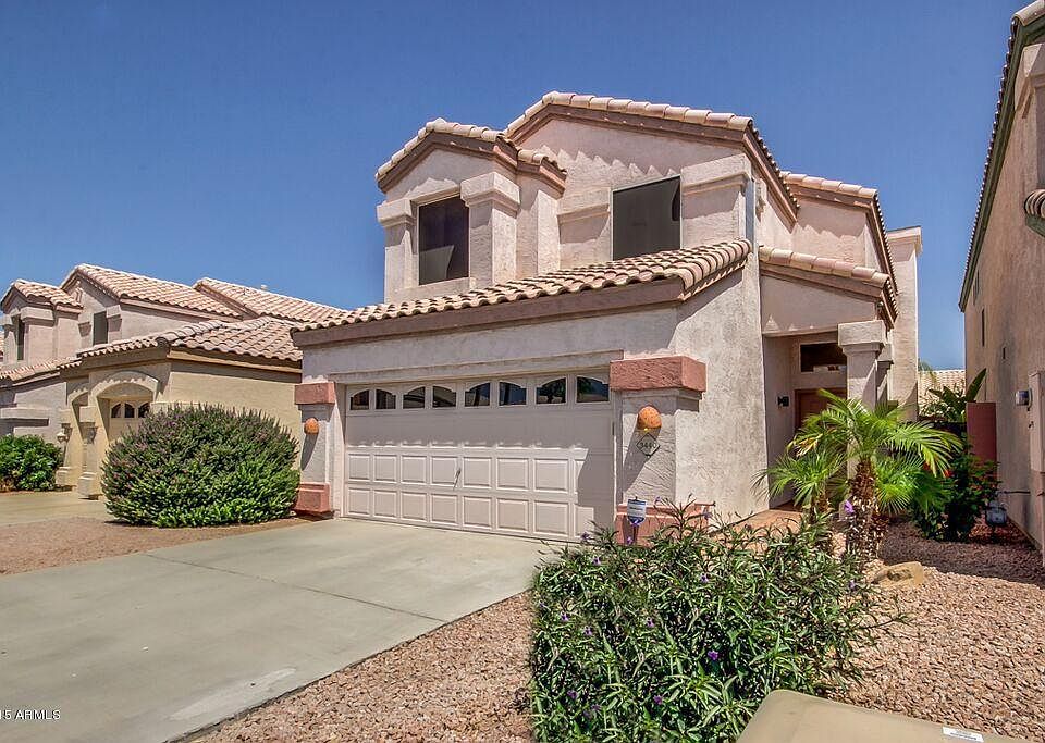 1st image of 3440 E Rockwood Dr