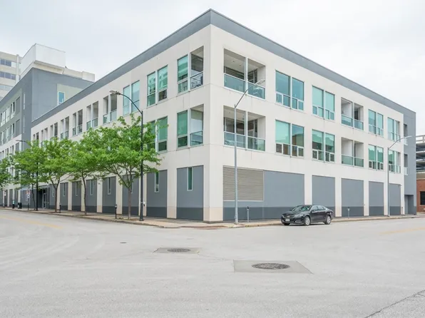 111 10th St #411, Des Moines, IA 50309