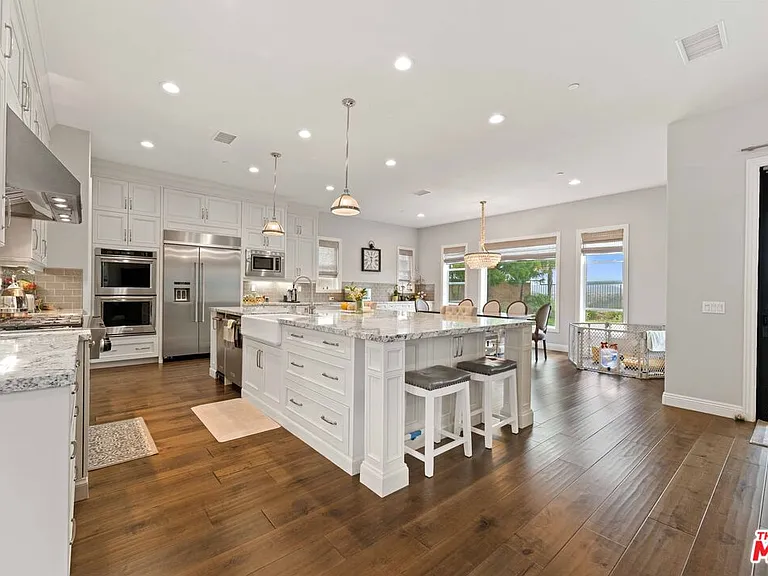 11925 N Ricasoli Way — Photo 11