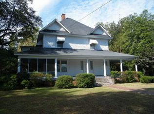 418 S Cambridge St, Ninety Six, SC 29666