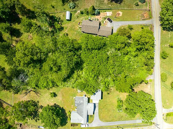 4th image of 6932 Glover Rd