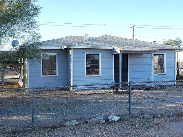 220 E 1st Ave, Ajo, AZ 85321