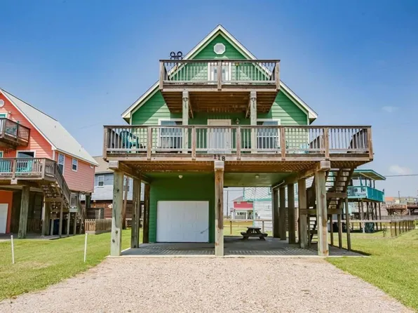 118 Point Lafitte Ct, Surfside Beach, TX 77541