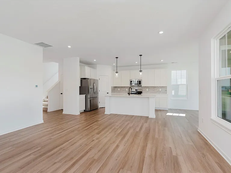 16043 Meadow Frost Ct — Photo 13
