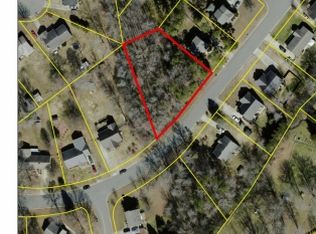 1004 Lashley Park Dr, Gibsonville, NC 27249