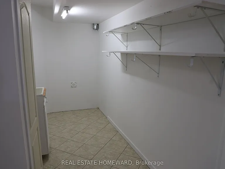 1212 Fox Hill St #BASEMENT — Photo 18