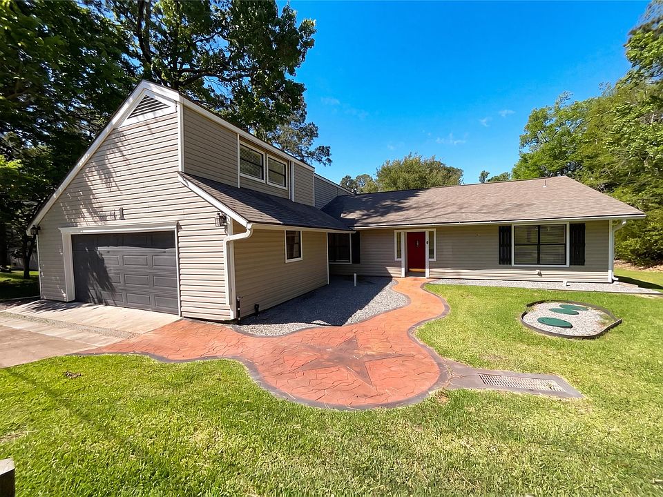 1st image of 241 Greenbriar Dr