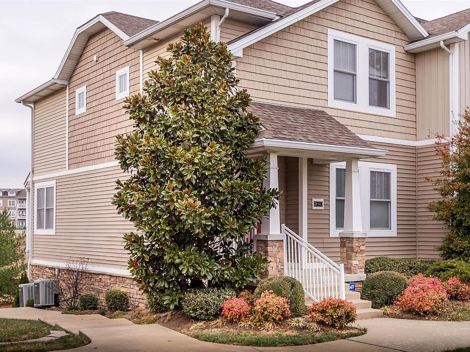 1st image of 201 Towne Square Park Unit 1101
